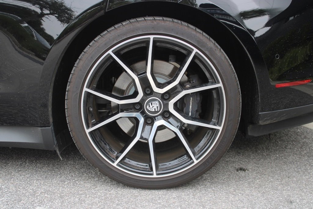 Certified 2024 Porsche Taycan image 13