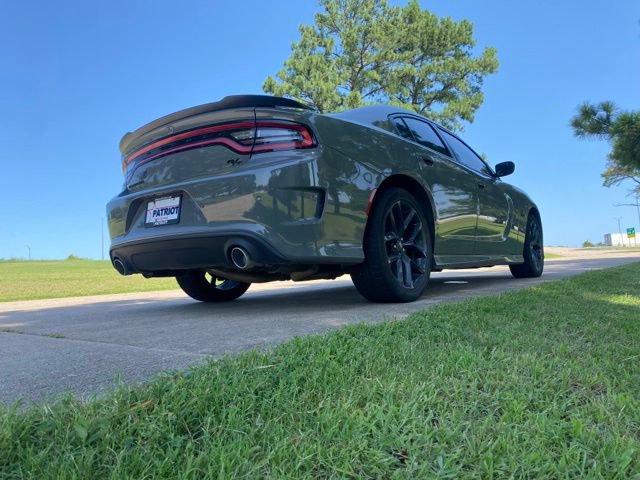 Used 2023 Dodge Charger R/T w/ Plus Group RWD image 9