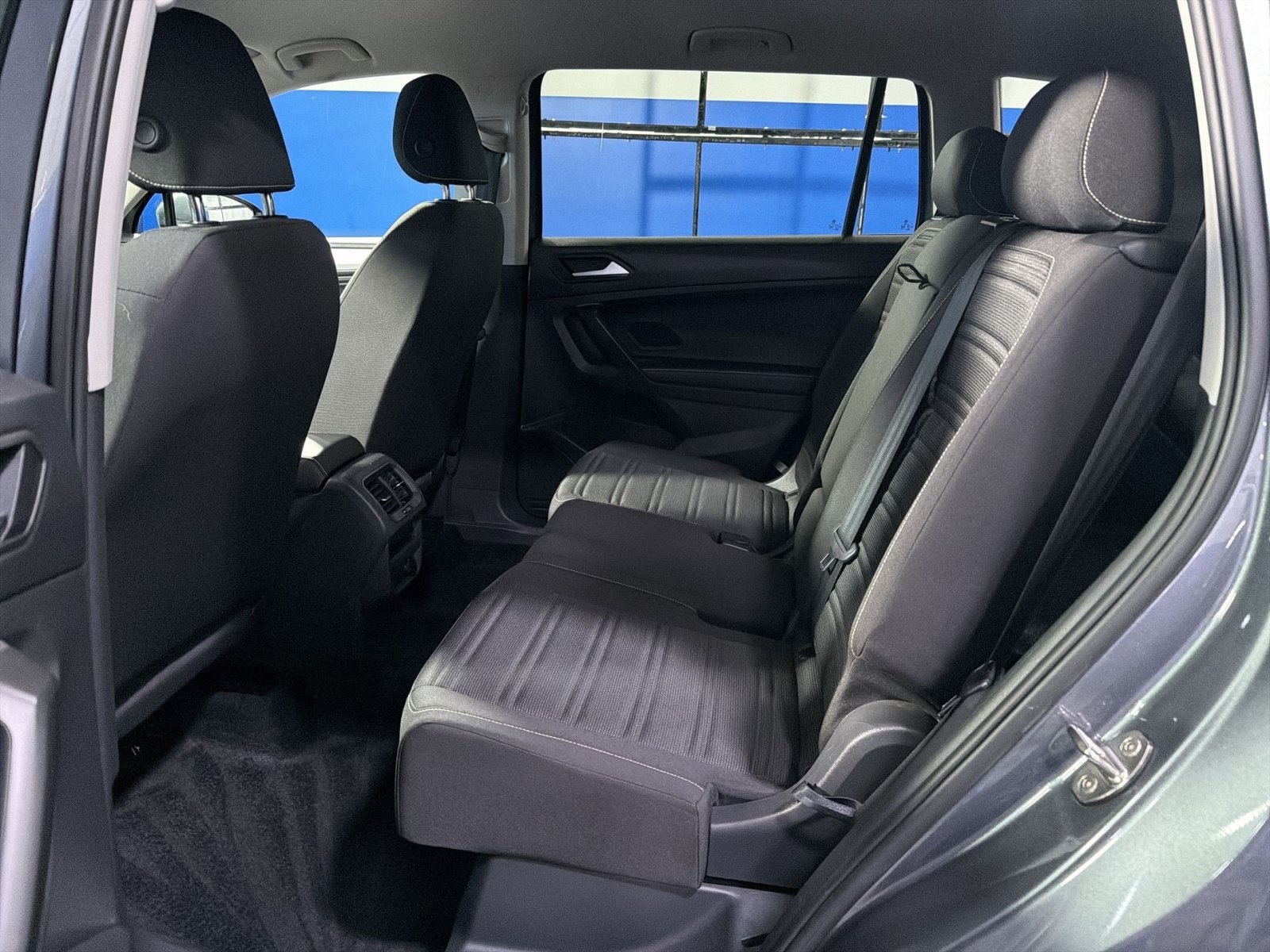 Used 2023 Volkswagen Tiguan S FWD image 28
