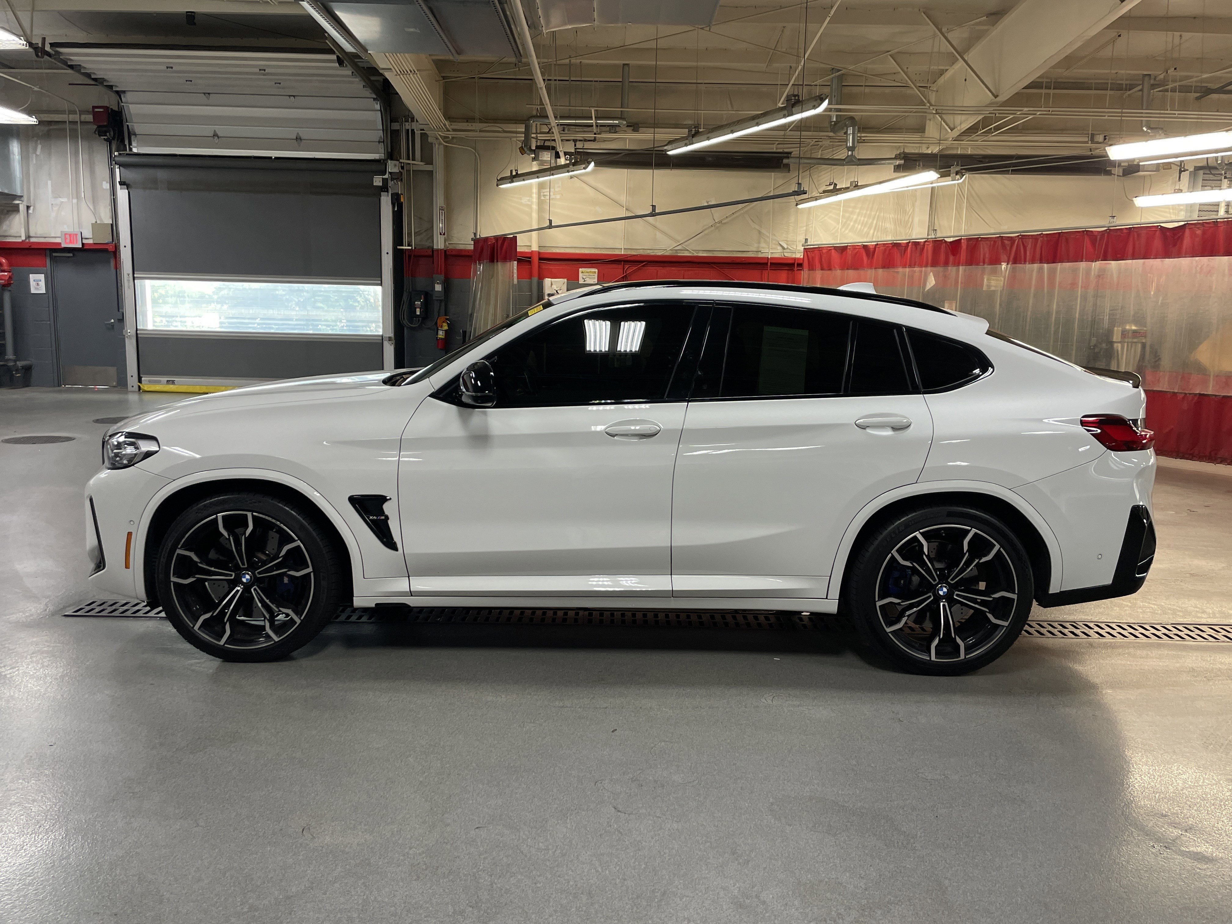 Used 2022 BMW X4 M w/ Competition Package AWD/4WD image 6
