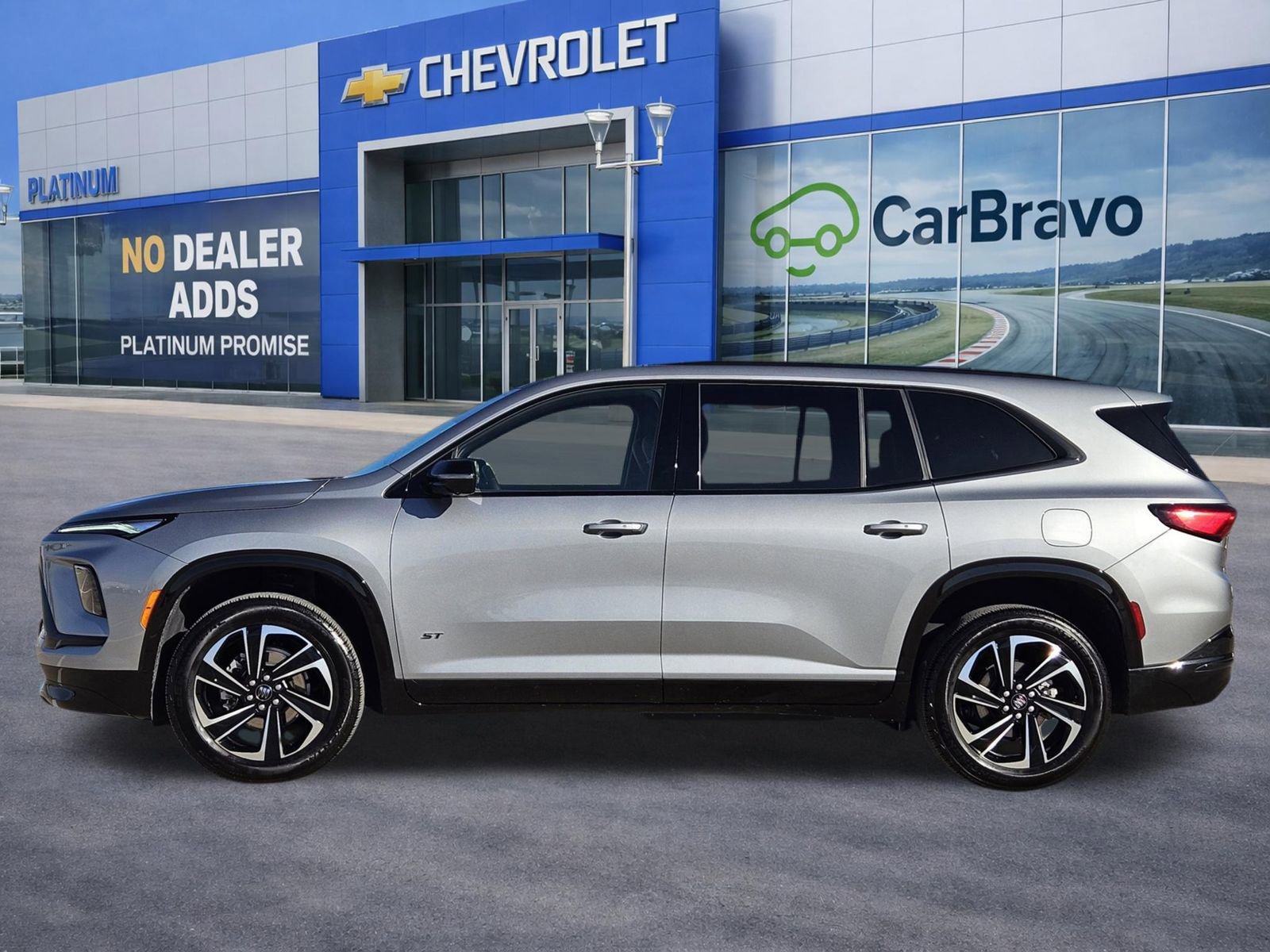 Used 2025 Buick Enclave Sport Touring image 3