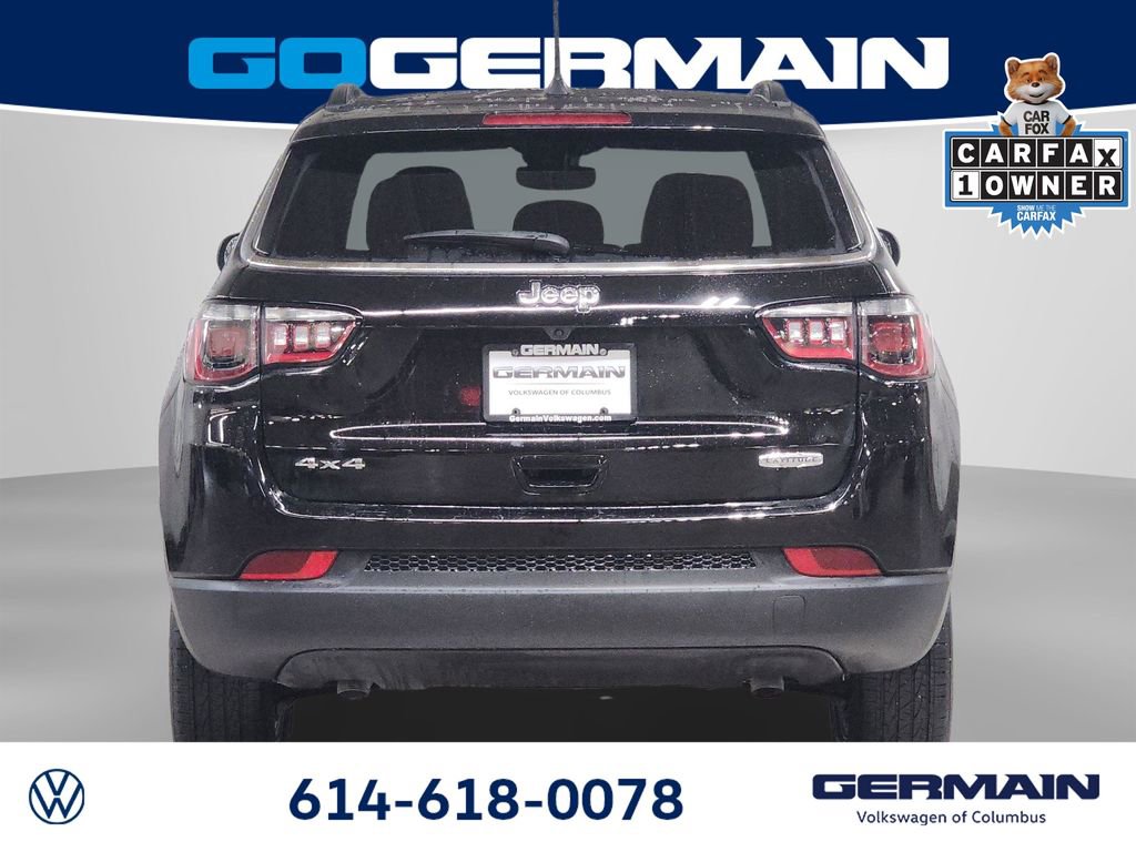 Used 2024 Jeep Compass Latitude w/ Sun and Sound Group image 11