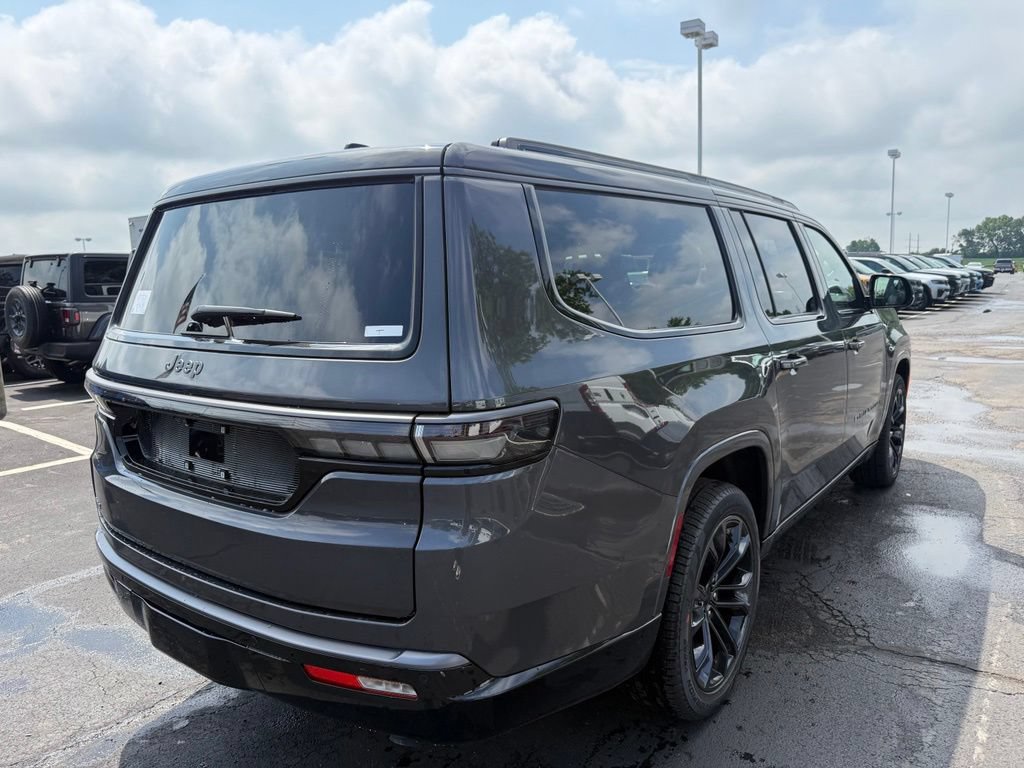 New 2026 Jeep Grand Wagoneer L Summit AWD/4WD image 3