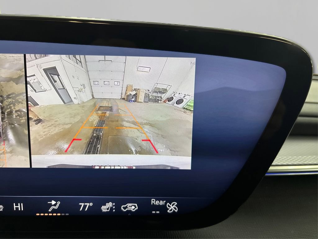 Certified 2025 Buick Enclave Sport Touring w/ Power Package image 37