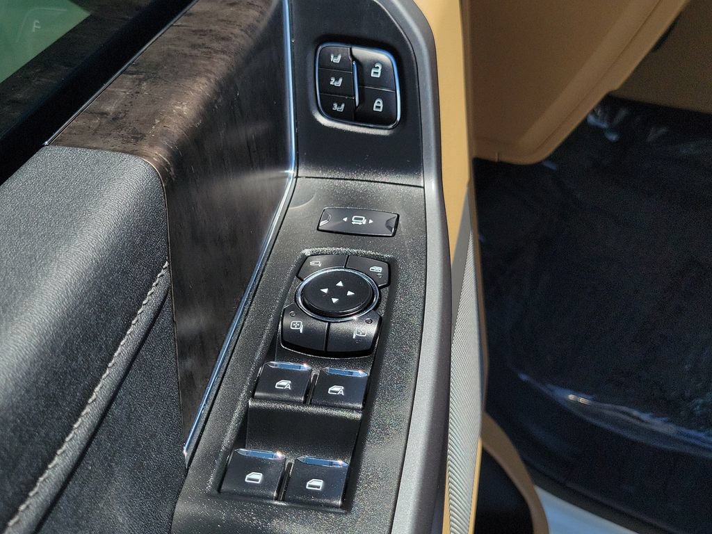 Used 2024 Ford F250 Lariat w/ Lariat Ultimate Package AWD/4WD image 22