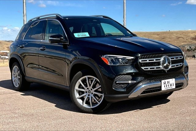 Used 2024 Mercedes-Benz GLE 350 4MATIC image 3