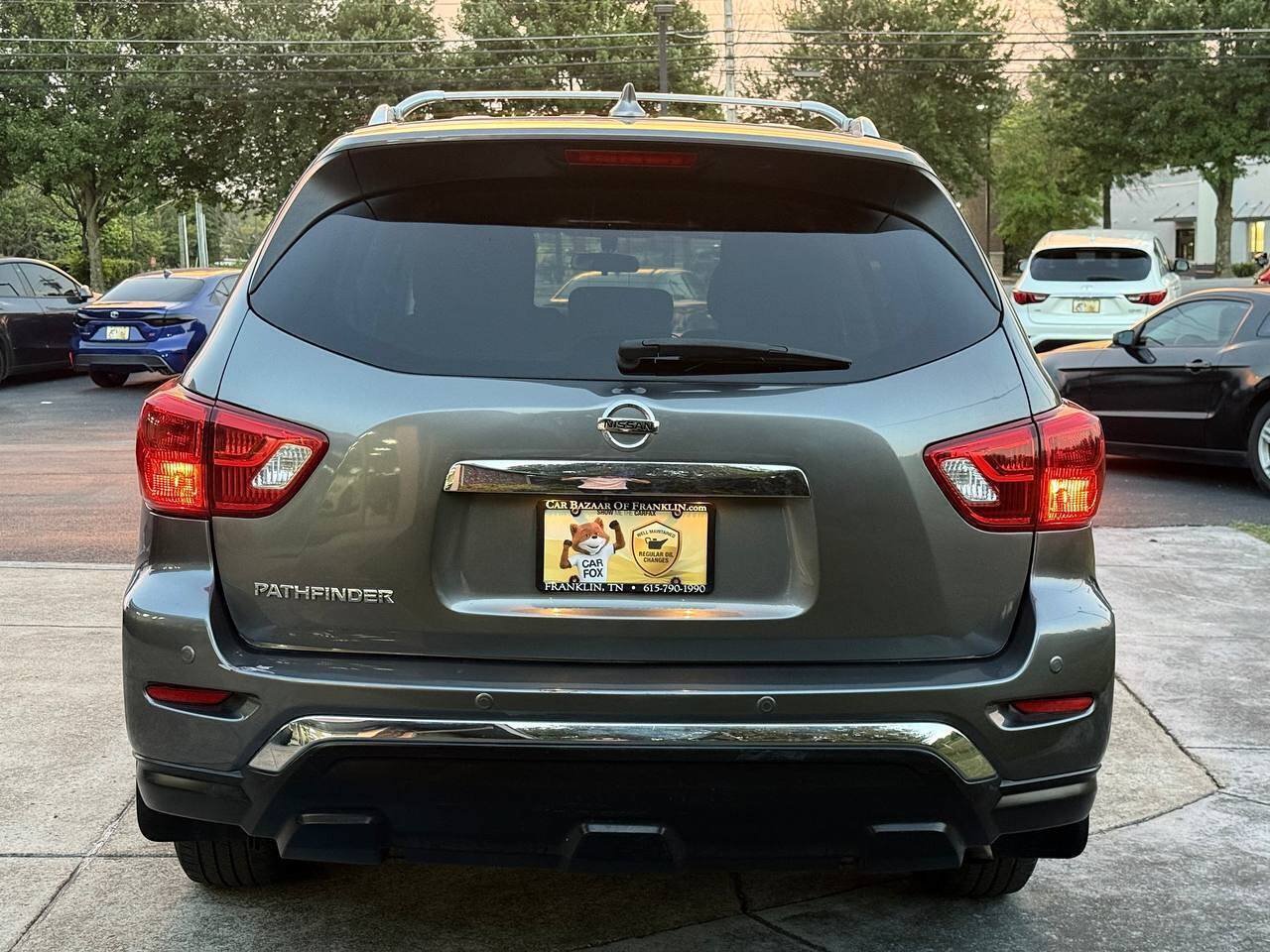 Used 2020 Nissan Pathfinder S FWD image 5