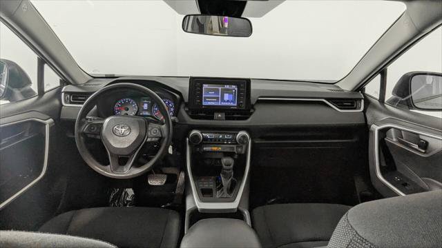 Used 2020 Toyota RAV4 LE w/ All Weather Liner Package AWD/4WD image 26