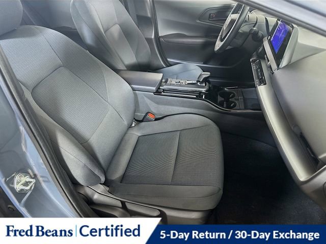 Used 2023 Toyota Prius LE image 11