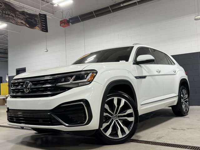 Used 2020 Volkswagen Atlas Cross Sport SEL R-Line FWD image 31