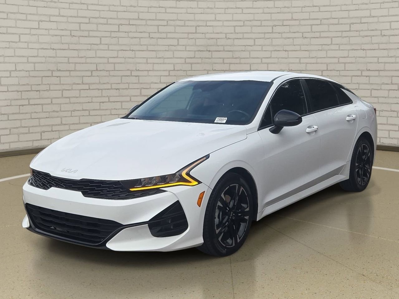 Used 2023 Kia K5 GT-Line FWD image 1