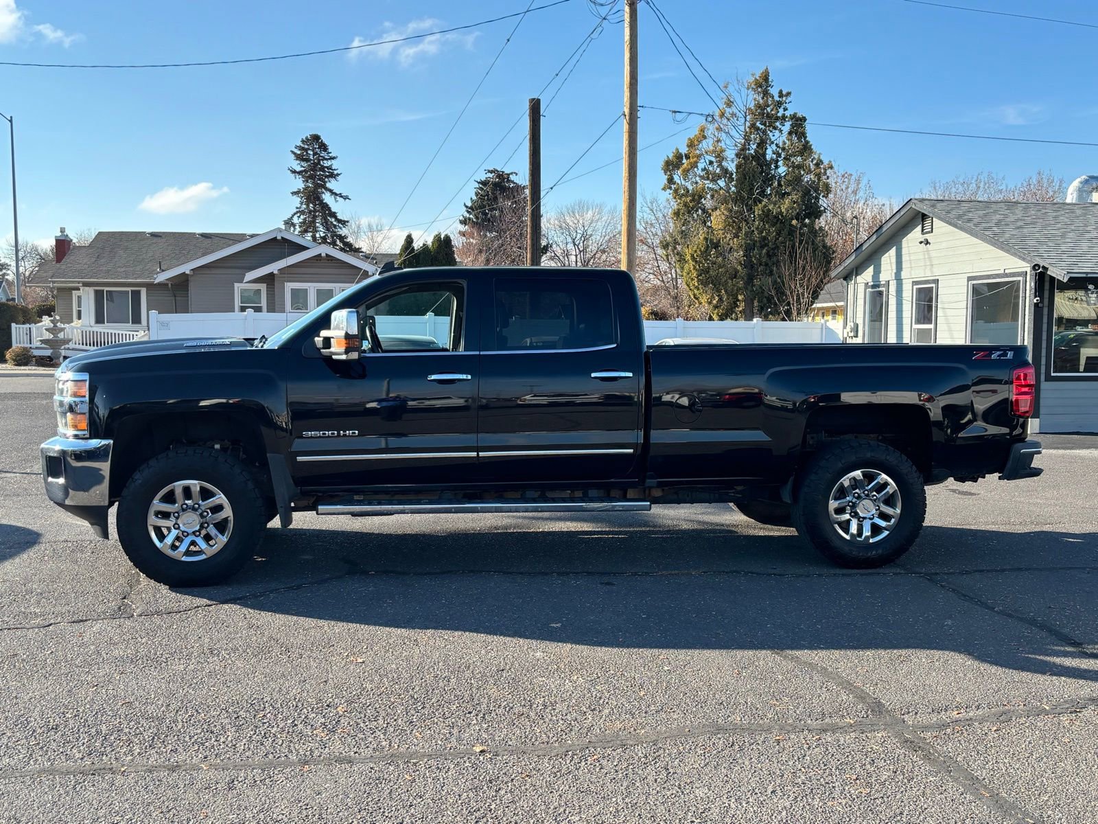 Used 2019 Chevrolet Silverado 3500 LTZ w/ Duramax Plus Package image 9