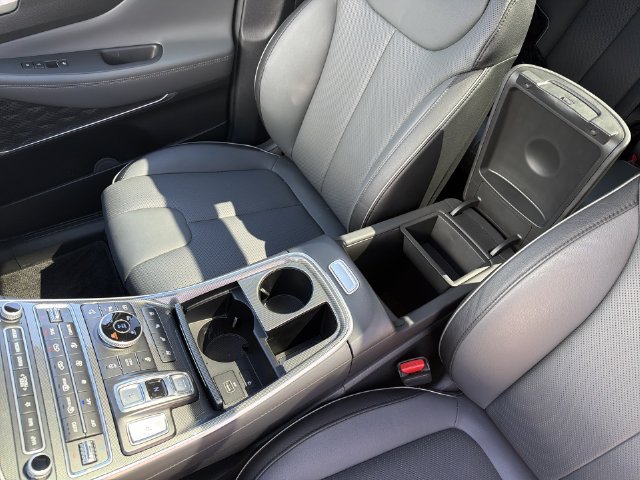 Used 2023 Hyundai Santa Fe Limited AWD/4WD image 24