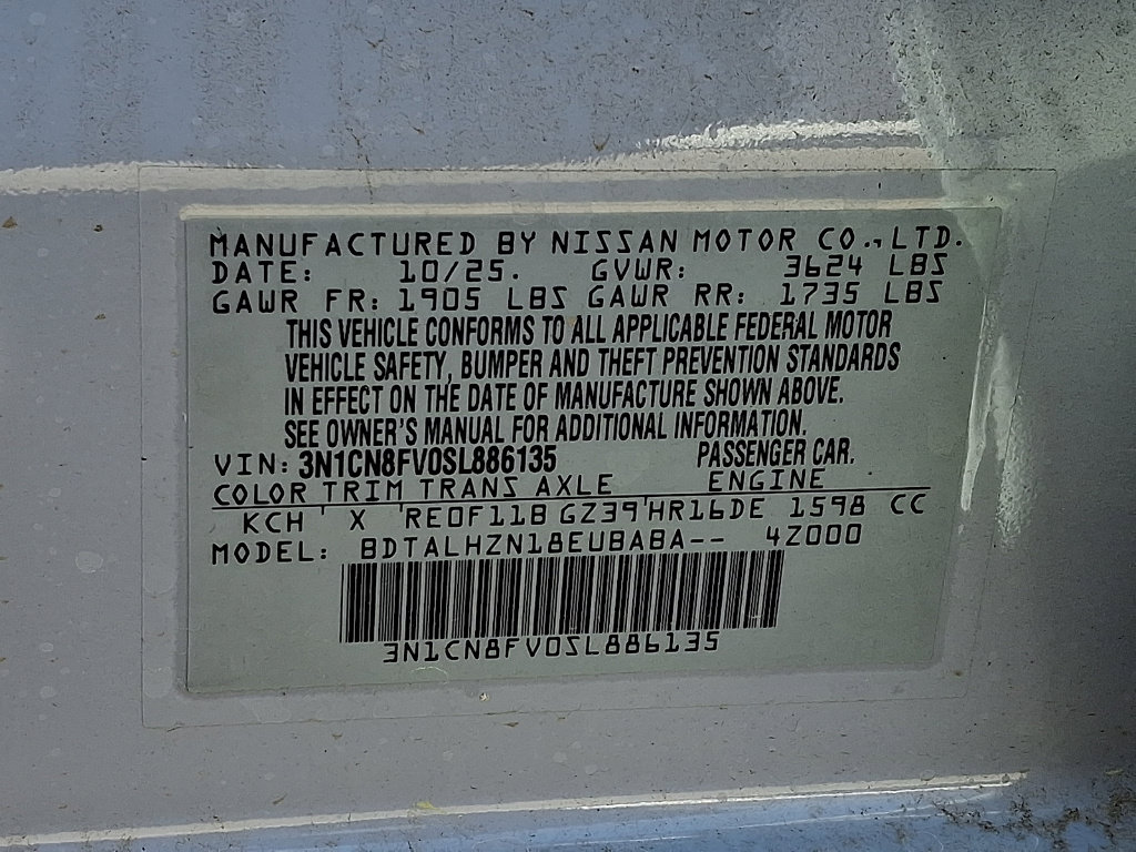 New 2025 Nissan Versa SR FWD image 10