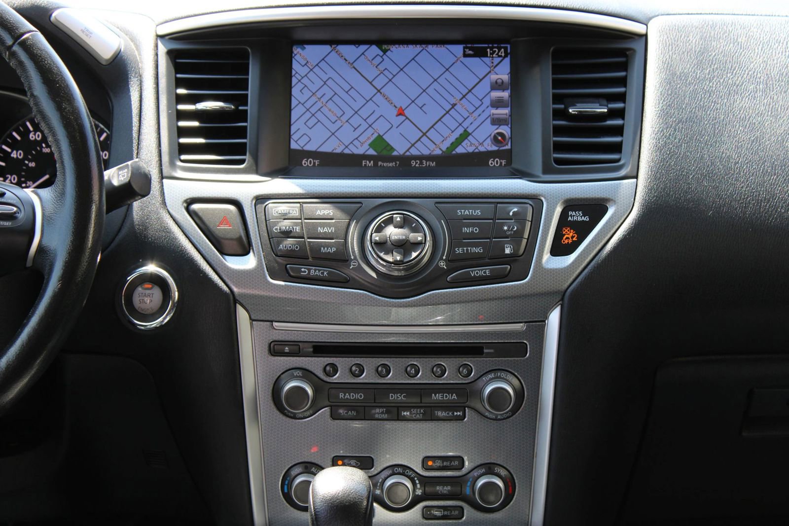 Used 2019 Nissan Pathfinder SL image 28