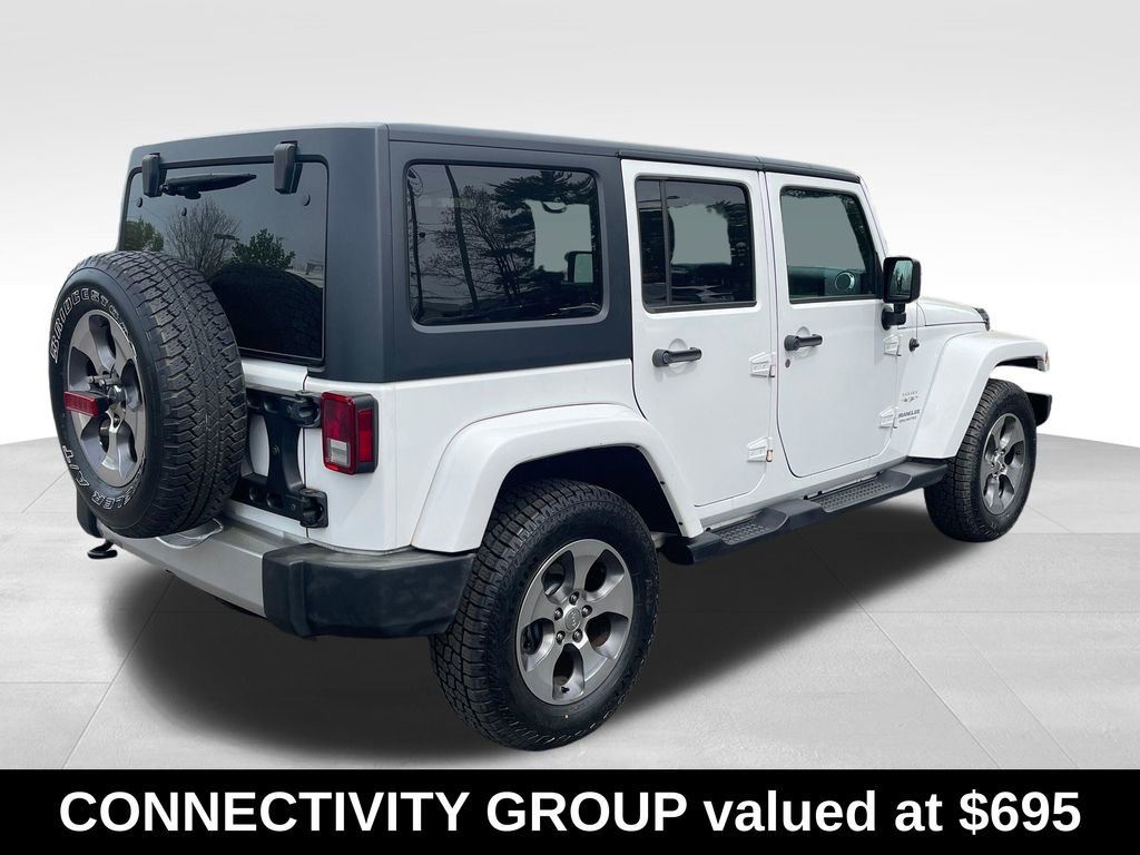 Used 2017 Jeep Wrangler Unlimited Sahara w/ Connectivity Group AWD/4WD image 8