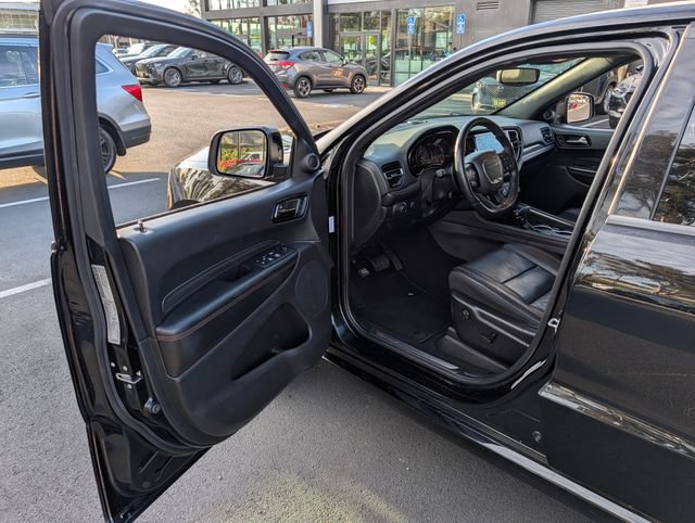 Used 2025 Dodge Durango GT AWD/4WD image 37