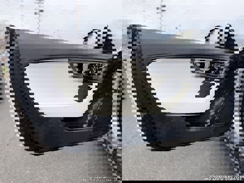 Used 2014 Jaguar F-TYPE Convertible image 33