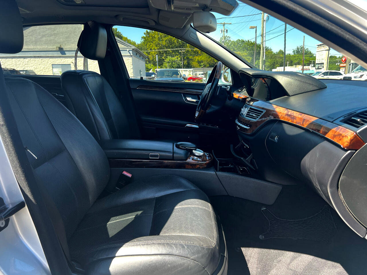 Used 2009 Mercedes-Benz S 550 4MATIC image 22