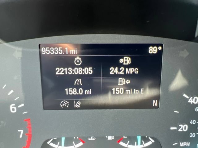 Used 2022 Ford Escape SE w/ SE Sport Appearance Package FWD image 35