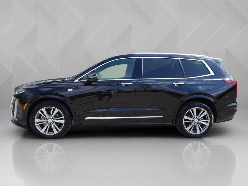 Certified 2025 Cadillac XT6 Premium Luxury image 2