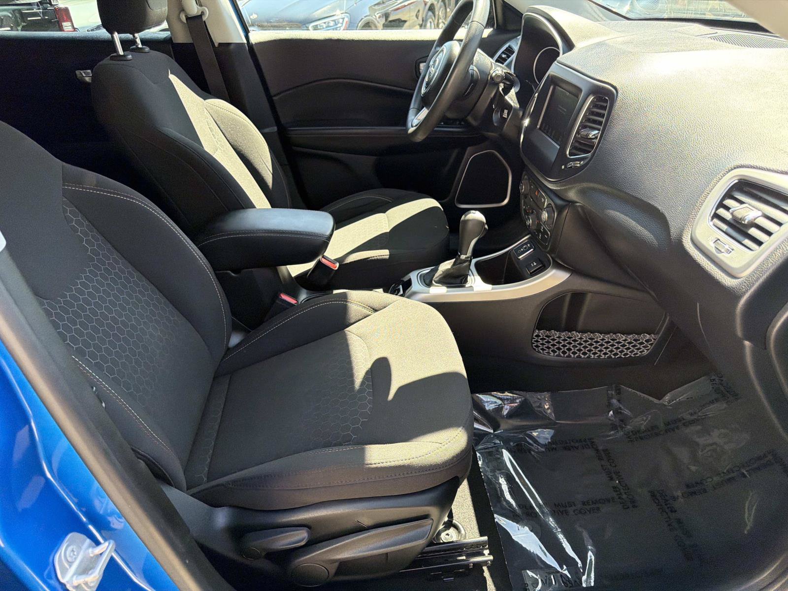 Used 2021 Jeep Compass Sport FWD image 11