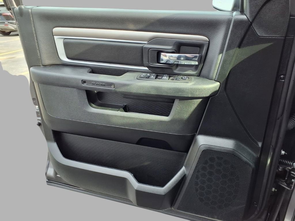 Used 2024 RAM 1500 Classic Warlock image 19