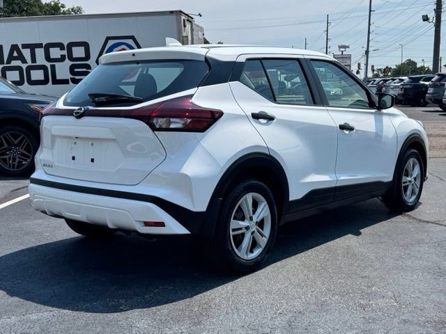 Used 2024 Nissan Kicks S FWD image 5
