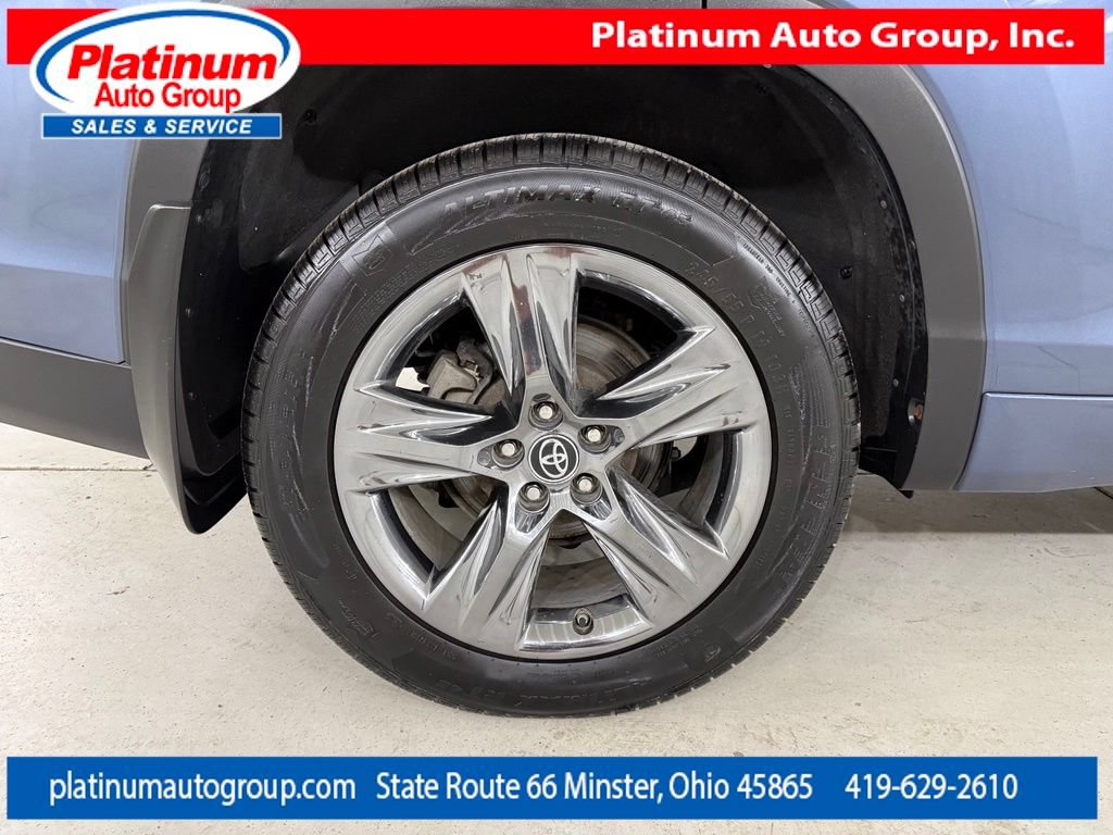Used 2019 Toyota Highlander Limited Platinum AWD/4WD image 57