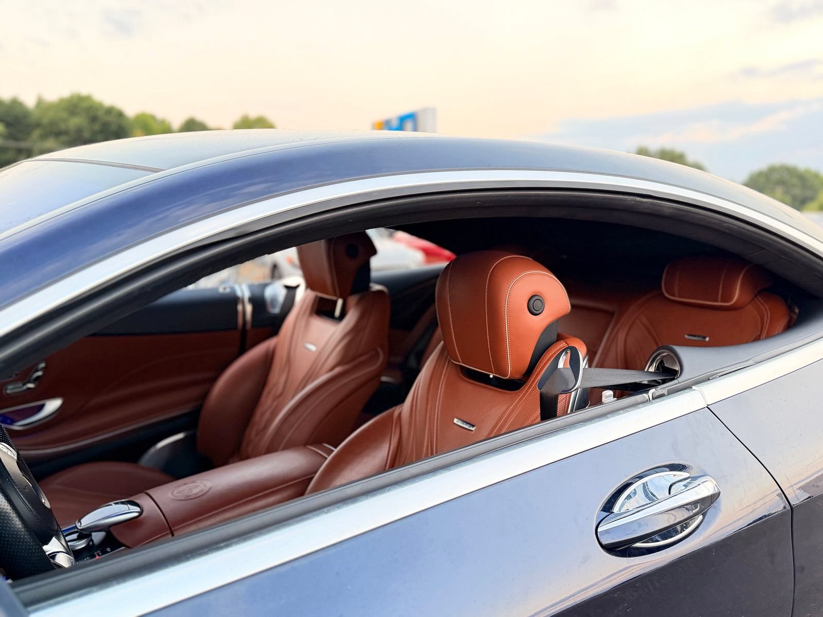 Used 2015 Mercedes-Benz S 63 AMG 4MATIC Coupe image 2