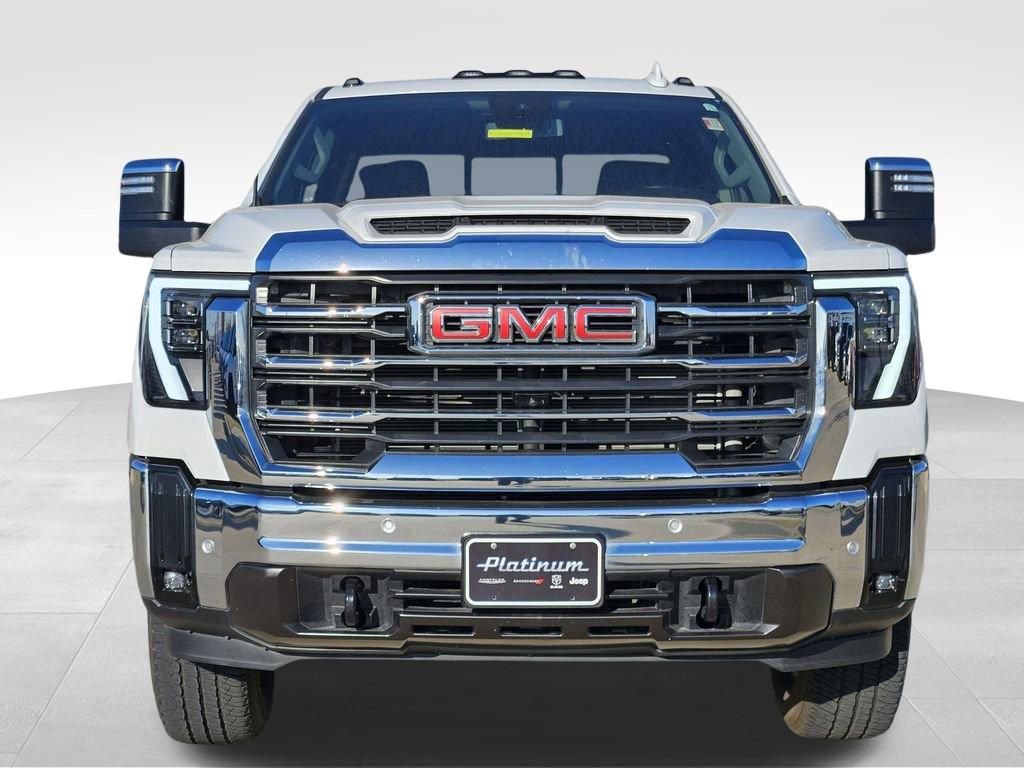 Used 2024 GMC Sierra 2500 SLT w/ SLT Premium Package image 6