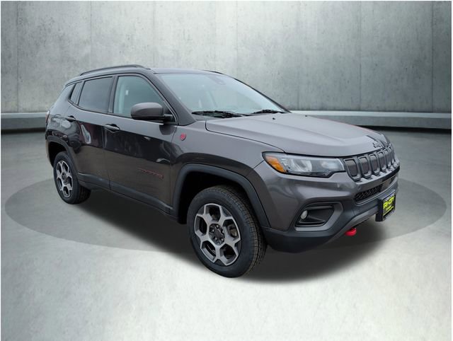 Used 2022 Jeep Compass Trailhawk w/ Sun and Sound Group AWD/4WD image 9