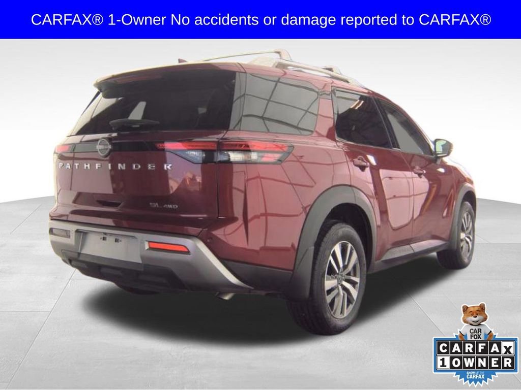 Used 2025 Nissan Pathfinder SL image 4