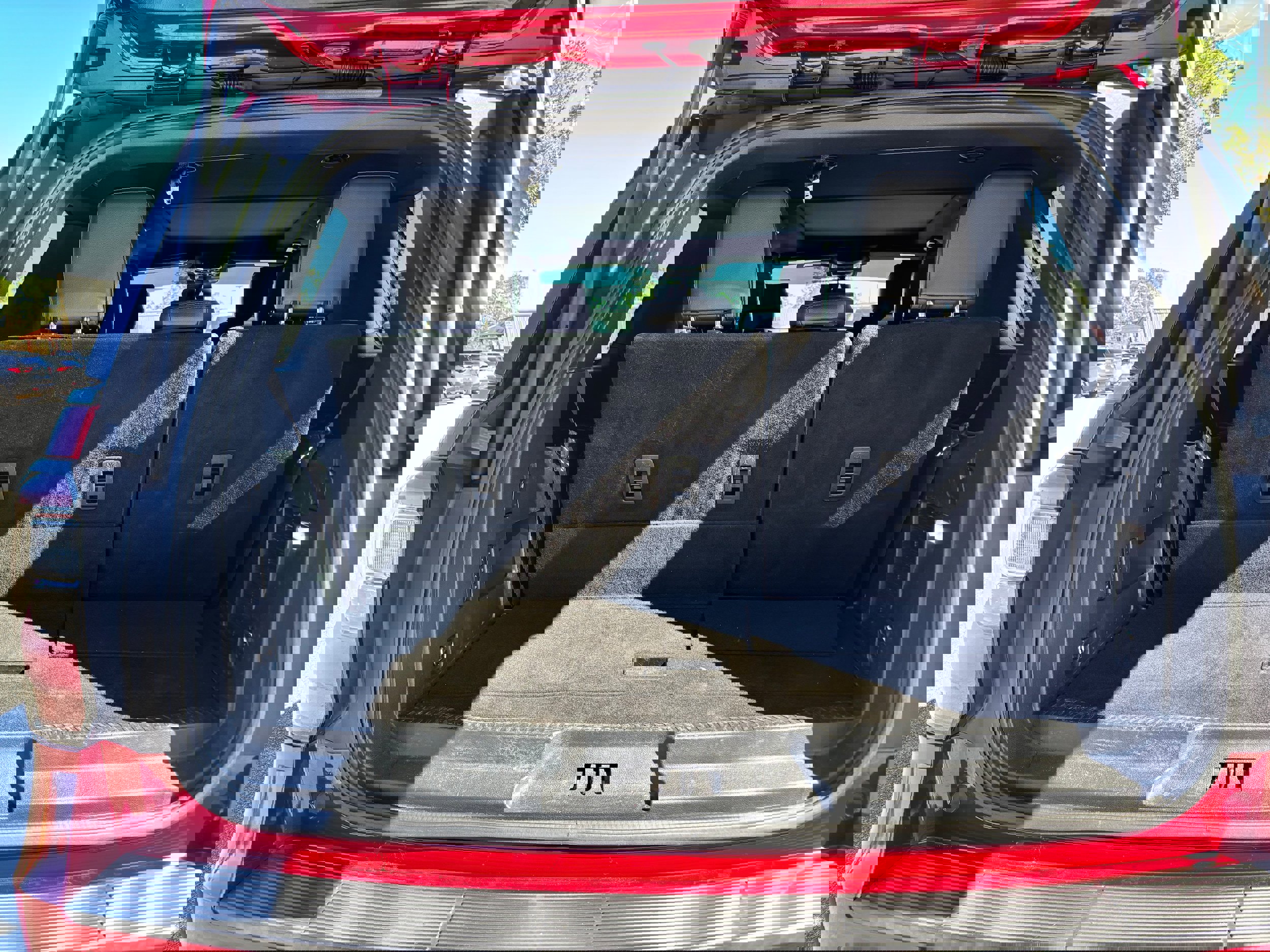 Used 2019 Ford Expedition Limited w/ Equipment Group 301A image 10