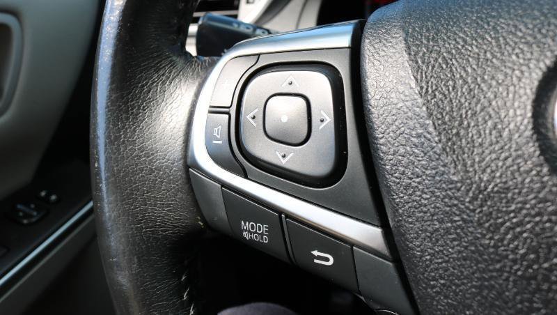 Used 2017 Toyota Camry SE w/ Protection Package (Q2) image 12