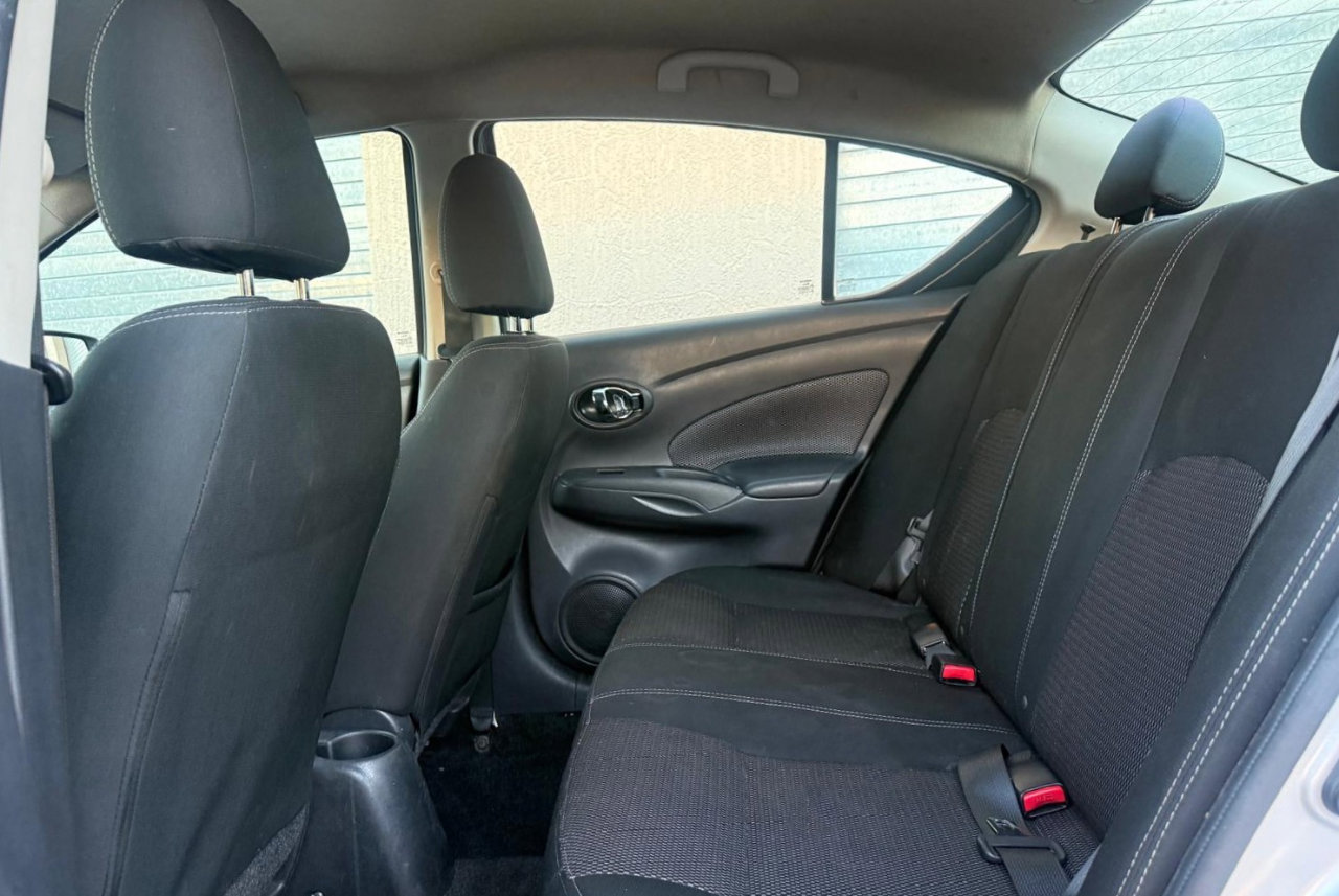 Used 2019 Nissan Versa SV image 18