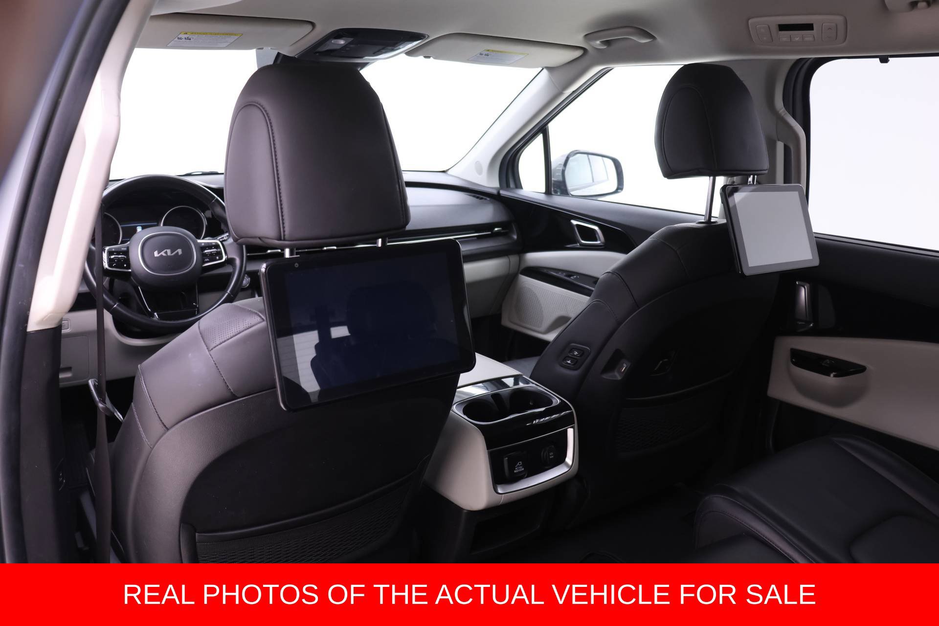 Used 2022 Kia Carnival SX FWD image 11