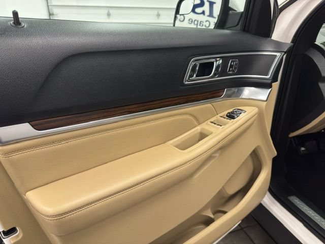 Used 2016 Ford Explorer Limited AWD/4WD image 14