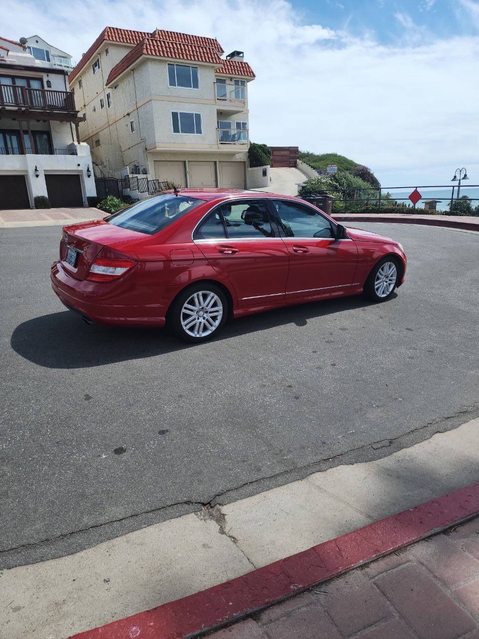 Used 2008 Mercedes-Benz C 300 Sedan image 4