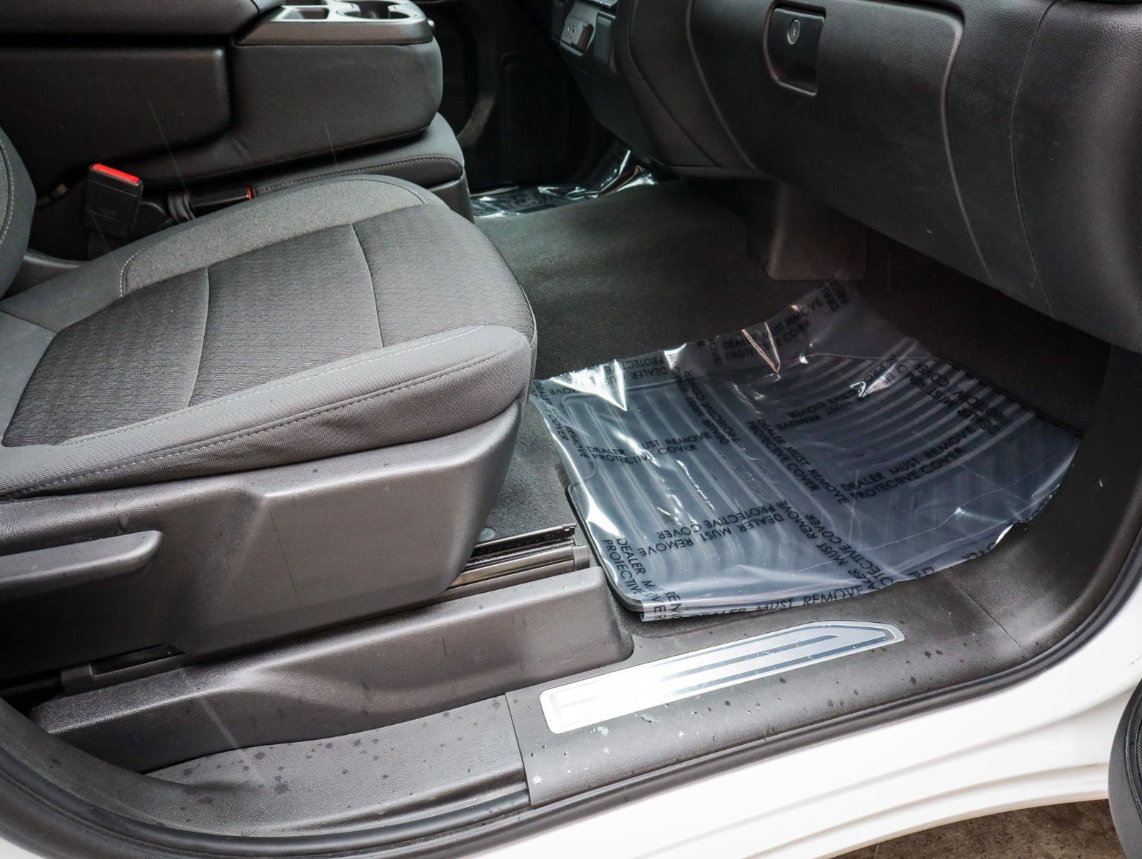 Used 2021 Chevrolet Silverado 1500 LT w/ Bed Protection Package image 24