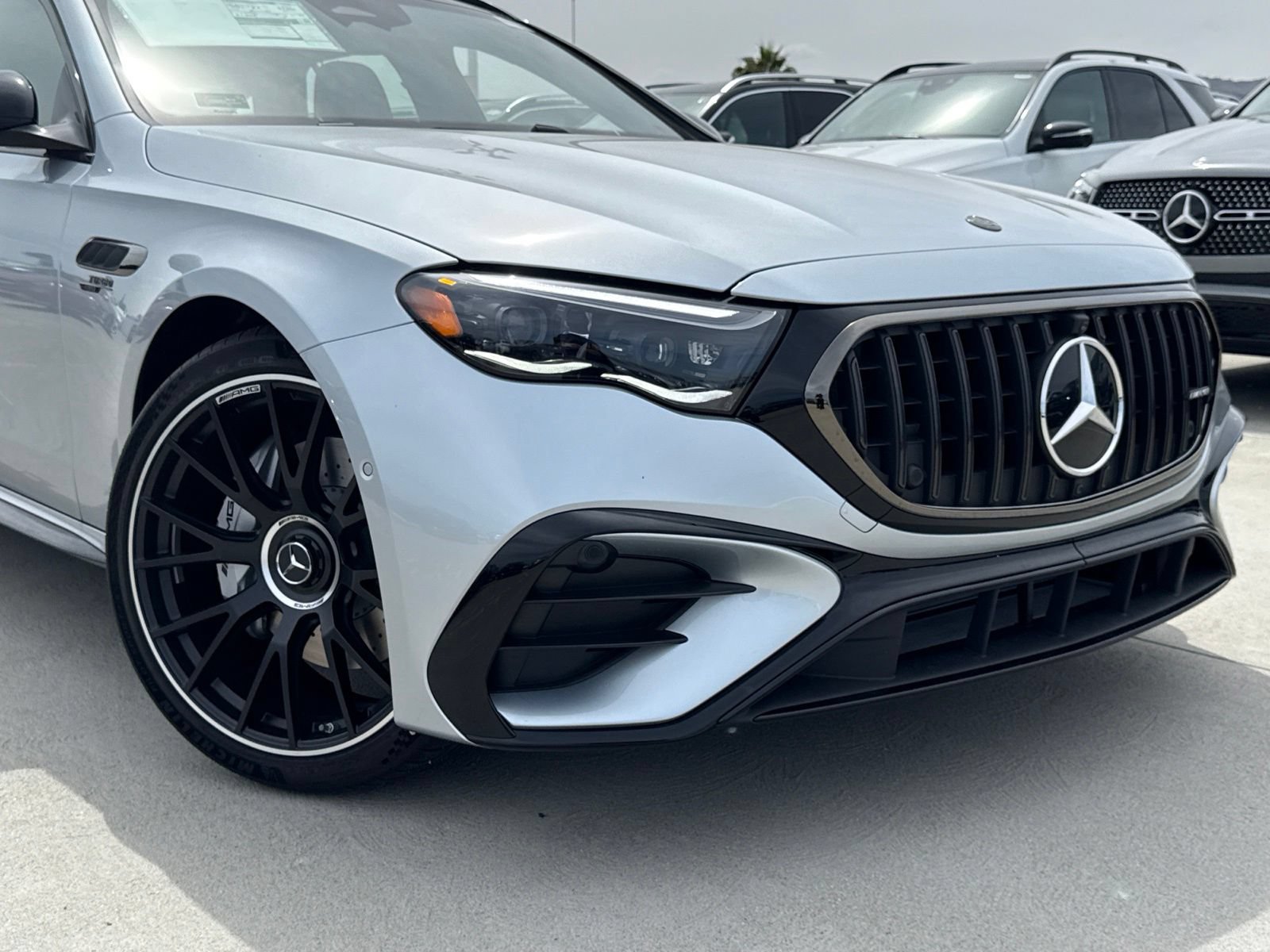 New 2026 Mercedes-Benz E 53 AMG e 4MATIC Wagon image 3