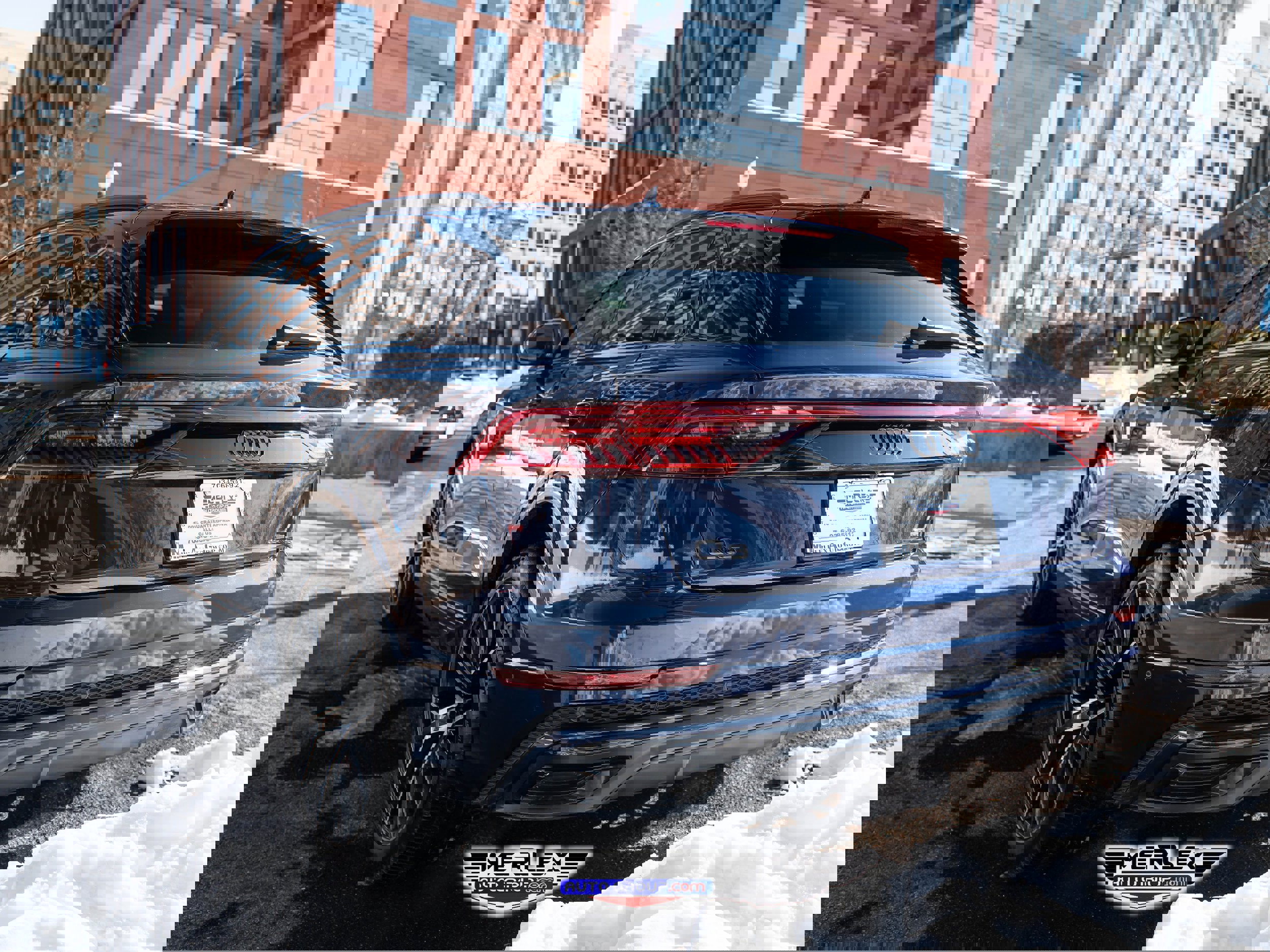 Used 2021 Audi Q8 Premium Plus image 5