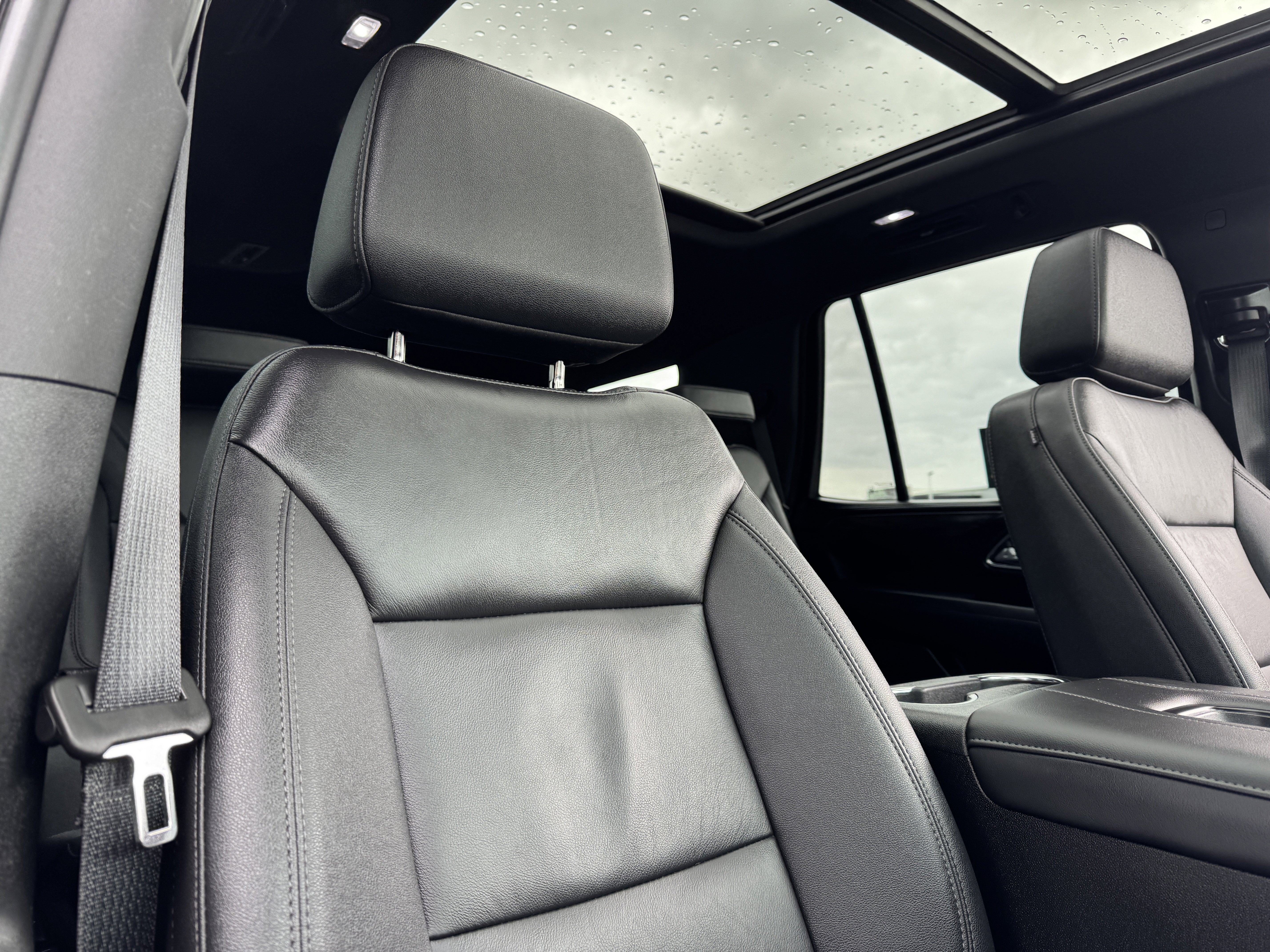 Used 2023 Chevrolet Tahoe Z71 w/ Z71 Off-Road Package image 24