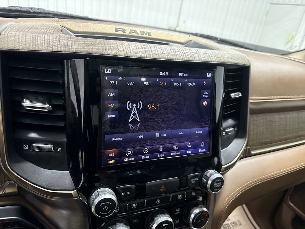 Used 2019 RAM 1500 Limited w/ Off Road Group image 13