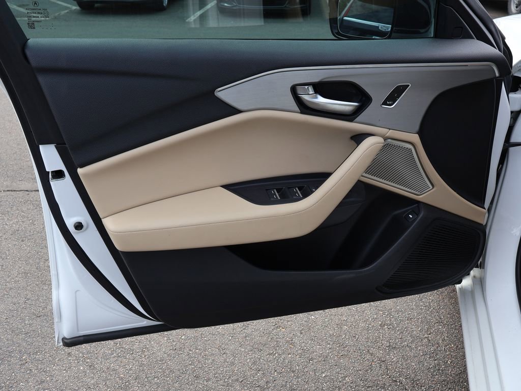 Used 2022 Acura TLX w/ Technology Package image 23