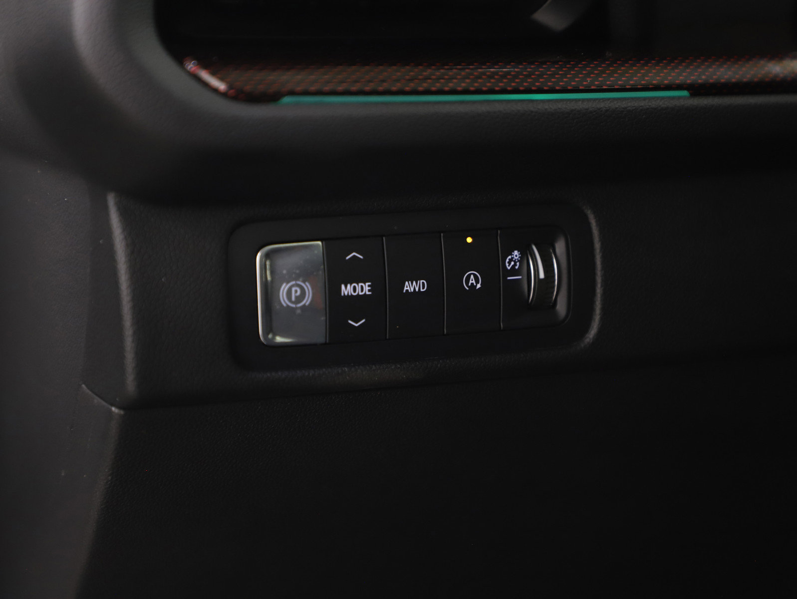 Used 2024 Chevrolet Traverse RS image 30