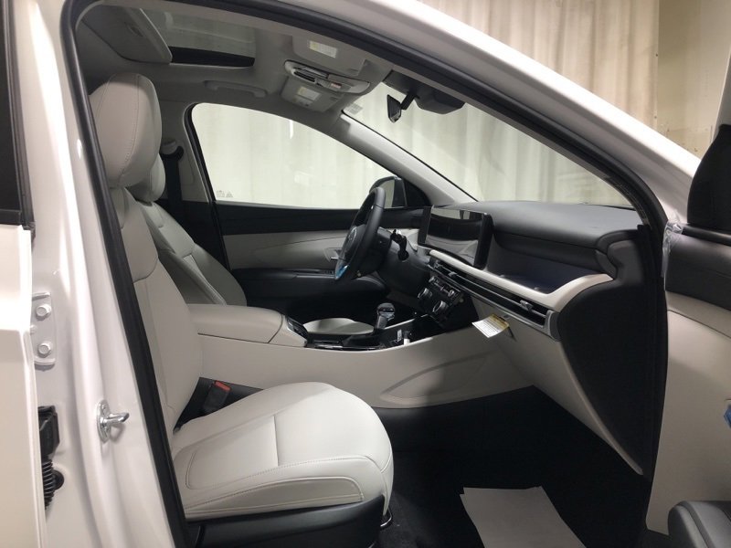 New 2026 Hyundai Tucson SEL image 14