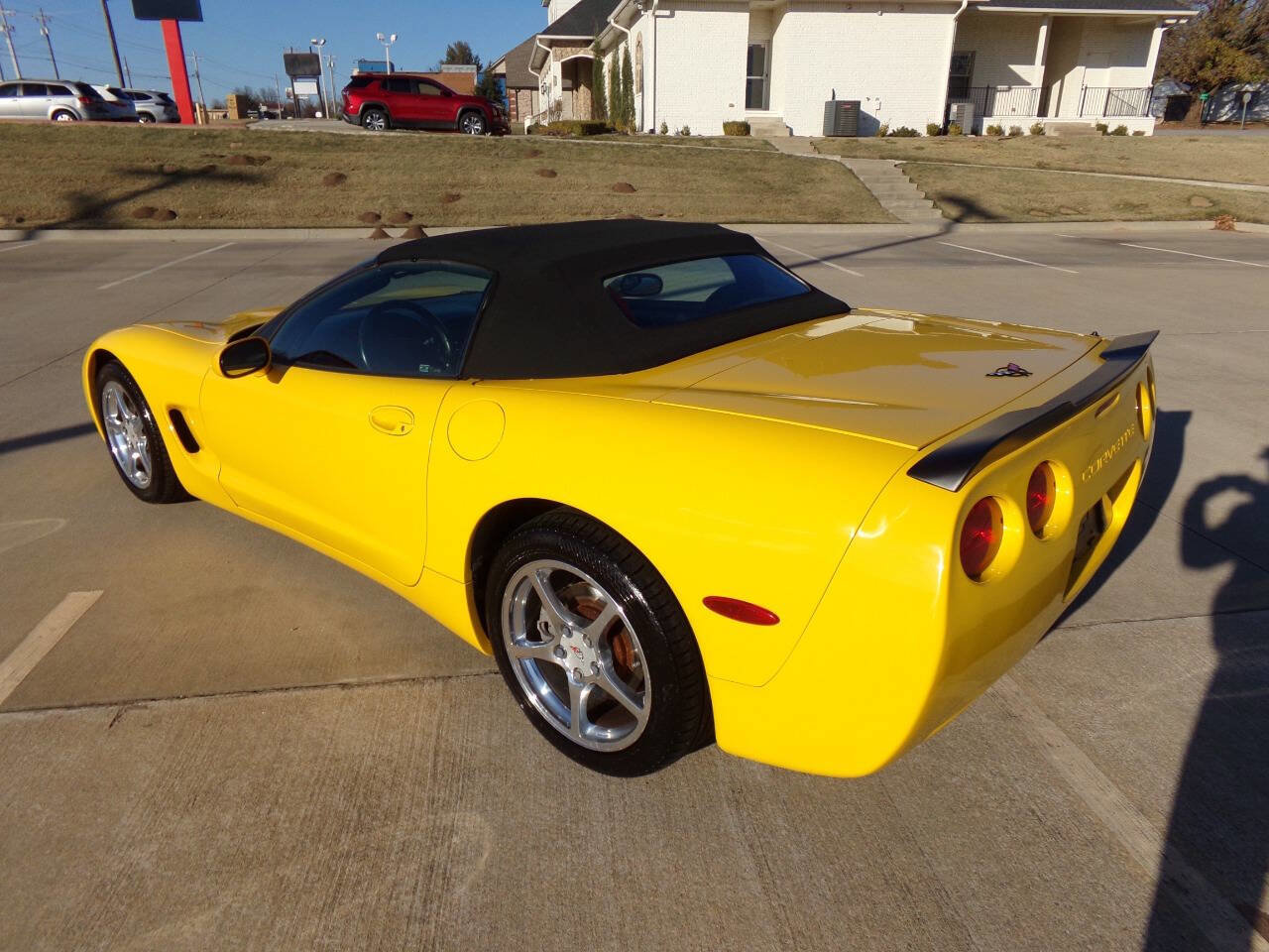 Used 2001 Chevrolet Corvette Convertible w/ Preferred Equipment Group2 image 26