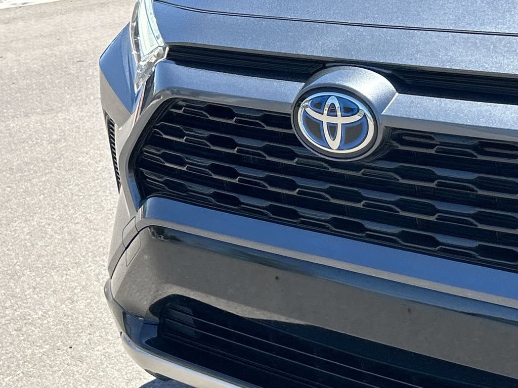 Used 2023 Toyota RAV4 SE w/ Convenience Package AWD/4WD image 32