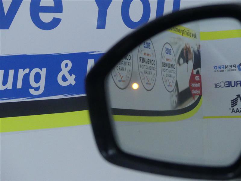 Used 2023 Jaguar F-PACE S image 29